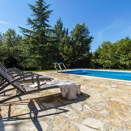 Istragreen * Labin (Istria)